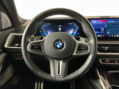 Certified 2025 BMW X7 M60i w/ Executive Package AWD/4WD image 16