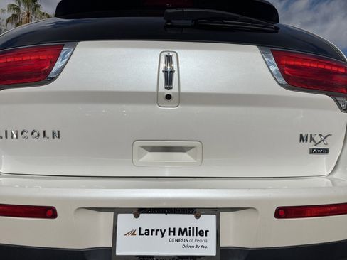 Used 2014 Lincoln MKX Base w/ Equipment Group 102A image 24