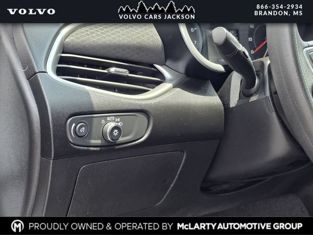 Used 2022 Chevrolet Malibu LS w/ Driver Confidence Package II FWD image 18