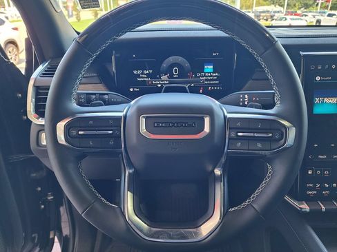 Used 2024 GMC Acadia Denali w/ Super Cruise Package FWD image 20
