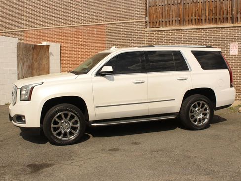 Used 2016 GMC Yukon Denali w/ Open Road Package image 2