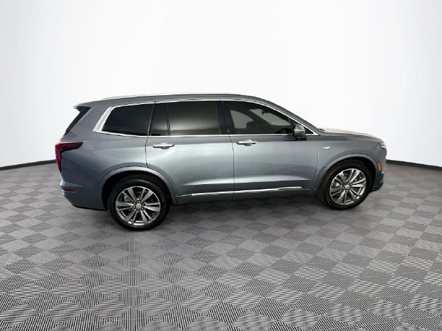 Used 2021 Cadillac XT6 Premium Luxury w/ LPO, Floor Liner Package FWD image 14