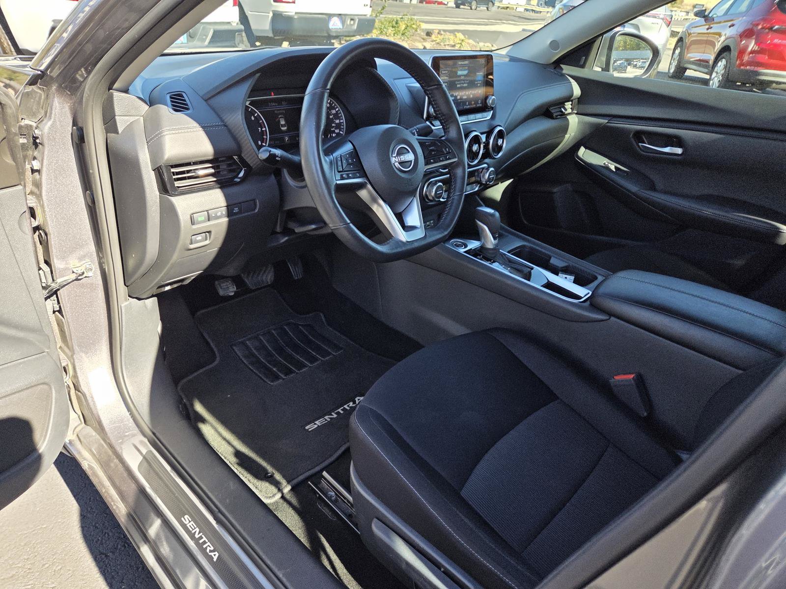 Used 2025 Nissan Sentra SV w/ All-Weather Package FWD image 12