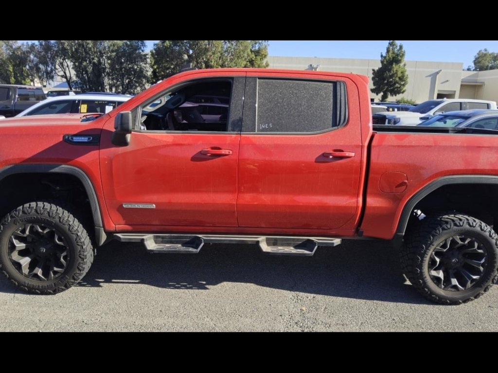 Used 2021 GMC Sierra 1500 Elevation RWD image 3