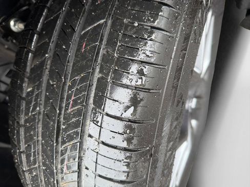 Certified 2025 Nissan Rogue S image 19