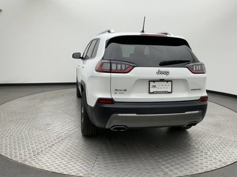 Used 2019 Jeep Cherokee Limited w/ Luxury Group AWD/4WD image 7