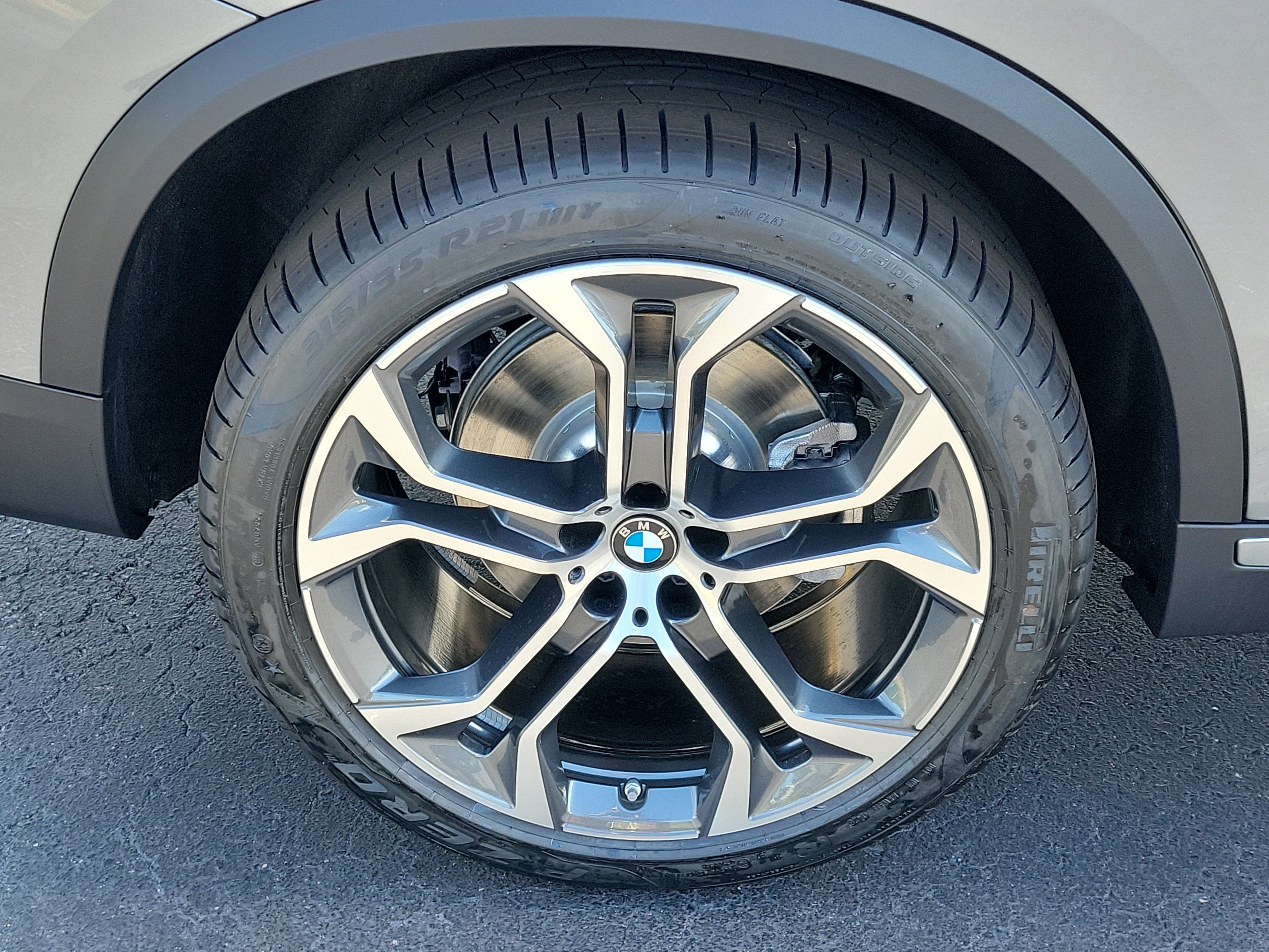 New 2026 BMW X5 xDrive40i AWD/4WD image 5