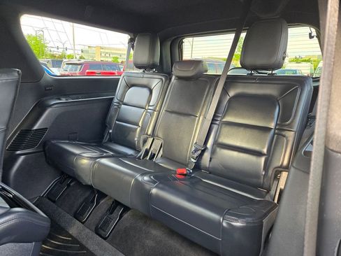Used 2024 Lincoln Navigator L Reserve AWD/4WD image 28