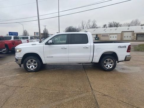 Used 2020 RAM 1500 Laramie w/ Off Road Group AWD/4WD image 3