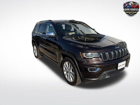 Used 2017 Jeep Grand Cherokee Limited AWD/4WD image 14