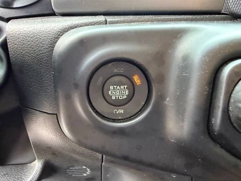 Used 2023 Jeep Wrangler Unlimited w/ Cold Weather Group AWD/4WD image 14