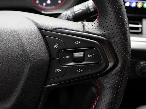 Used 2024 Chevrolet Trax RS w/ Driver Confidence Package FWD image 30