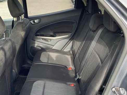 Used 2018 Ford EcoSport SE image 6