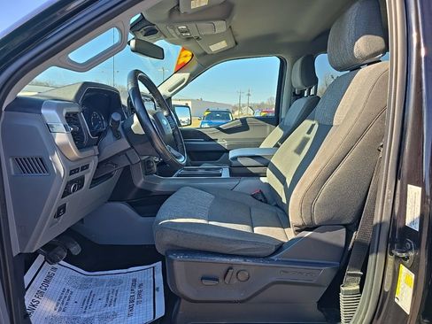Used 2022 Ford F150 XLT w/ Equipment Group 302A High AWD/4WD image 18