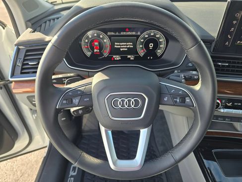 Used 2023 Audi Q5 2.0T Premium Plus AWD/4WD image 13