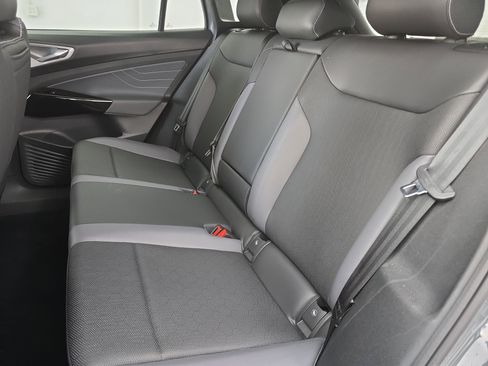 Used 2023 Volkswagen ID.4 Pro S image 14