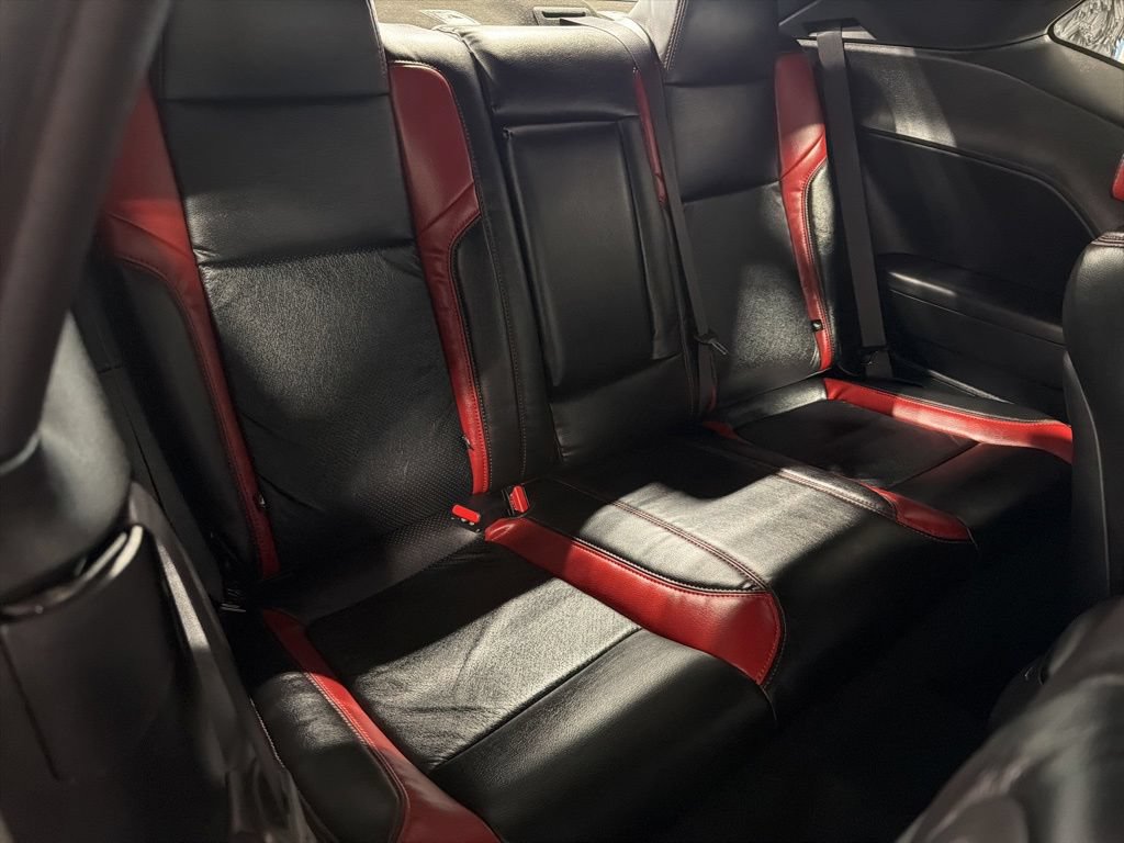 Used 2022 Dodge Challenger R/T w/ Cold Weather Group RWD image 20