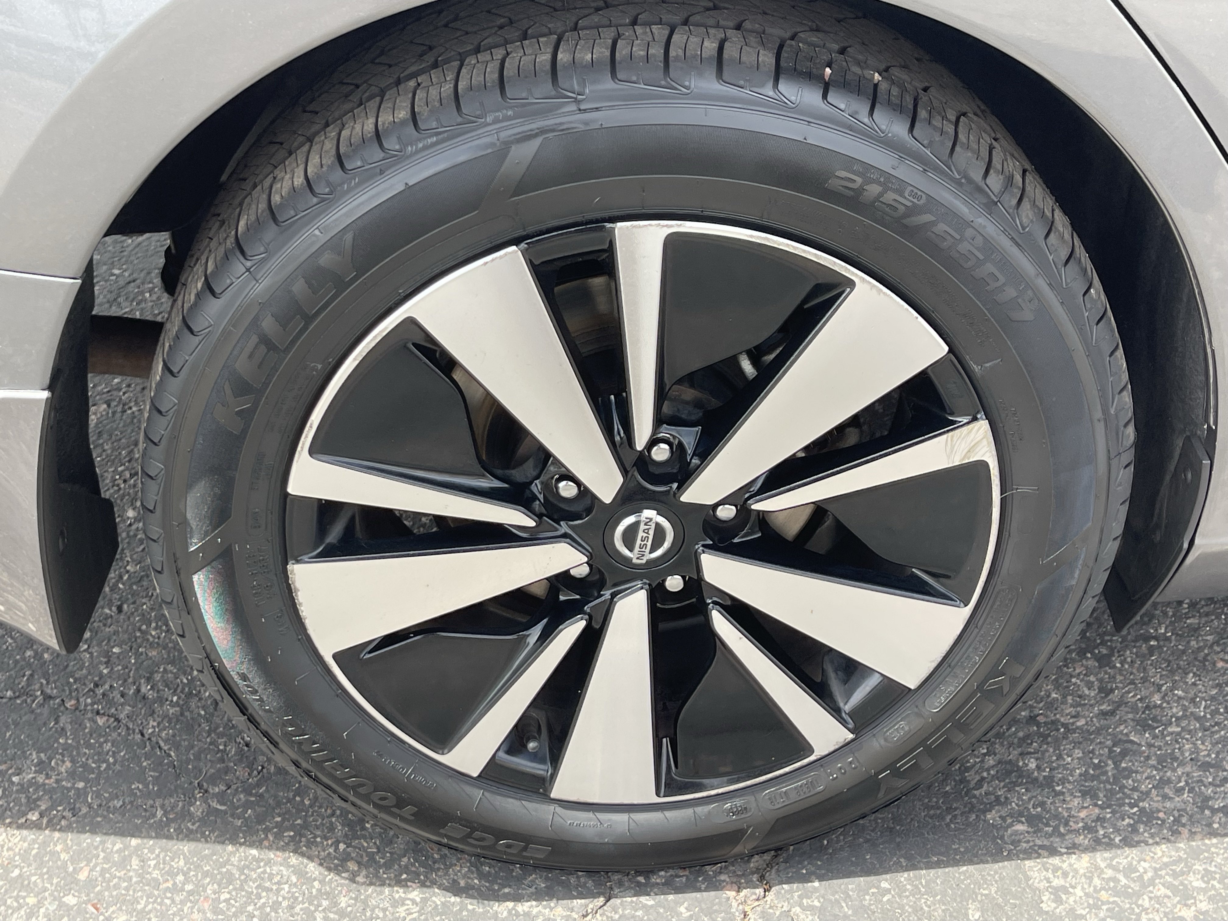Used 2022 Nissan Altima 2.5 SV FWD image 8