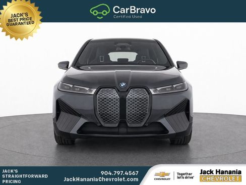 Used 2023 BMW iX xDrive50 w/ Sport Package AWD/4WD image 7