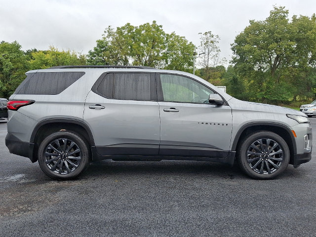 Used 2023 Chevrolet Traverse RS AWD/4WD image 10