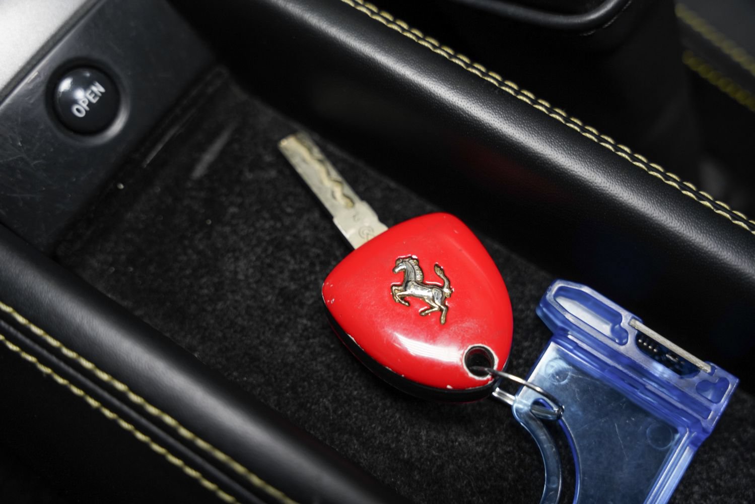 Used 2013 Ferrari 458 Spider RWD image 52