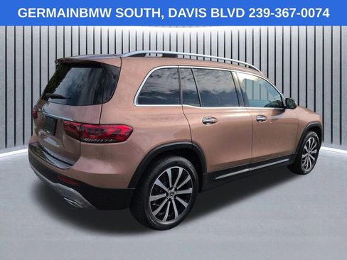 Used 2023 Mercedes-Benz GLB 250 image 5