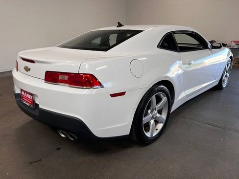 Used 2015 Chevrolet Camaro LT RWD image 3