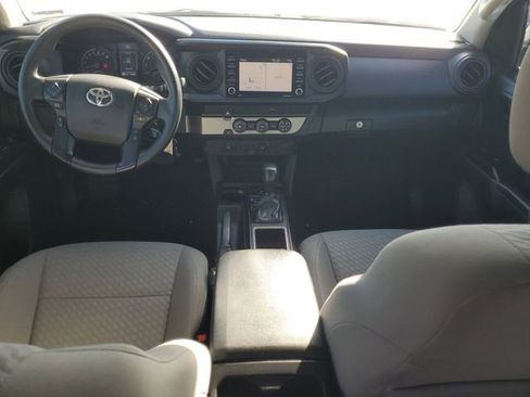 Used 2022 Toyota Tacoma SR w/ SR Convenience Package image 12