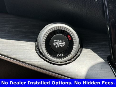 Used 2024 Jeep Wagoneer L Series II w/ Flexible Seating Group AWD/4WD image 21