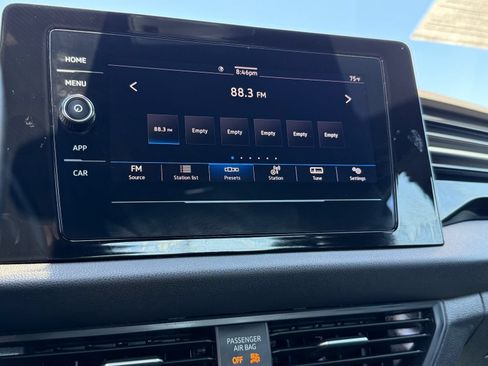 Used 2025 Volkswagen Jetta Sport FWD image 21