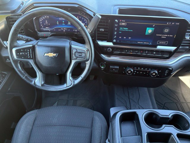 Used 2024 Chevrolet Silverado 2500 LT w/ All Star Edition AWD/4WD image 3