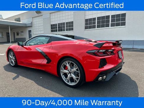 Used 2022 Chevrolet Corvette Stingray Premium Conv w/ Z51 Performance Package RWD image 5