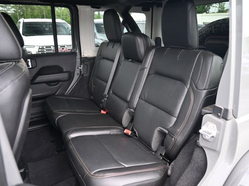Used 2021 Jeep Wrangler Unlimited Rubicon AWD/4WD image 48