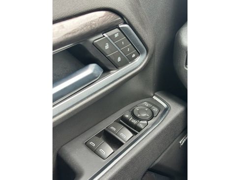 Used 2025 Chevrolet Silverado 3500 LTZ w/ LTZ Plus Package image 14