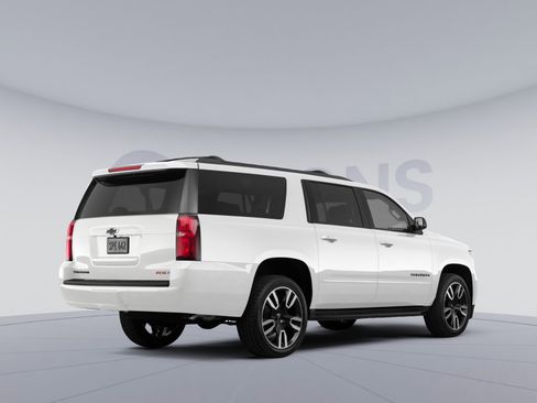 Used 2020 Chevrolet Suburban 4WD w/ Max Trailering Package image 4