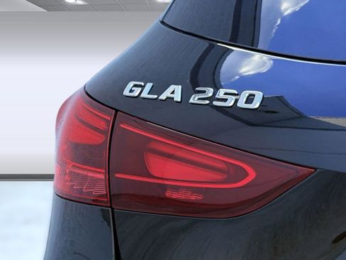New 2026 Mercedes-Benz GLA 250 4MATIC image 12