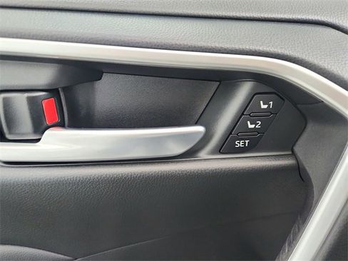 Used 2025 Toyota RAV4 XLE Premium w/ Weather Package image 21