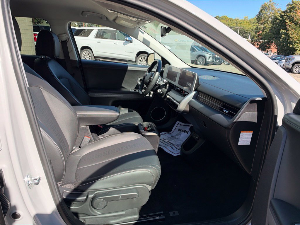 Certified 2023 Hyundai Ioniq 5 SEL AWD/4WD image 17