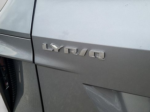 Certified 2024 Cadillac Lyriq Luxury AWD/4WD image 32