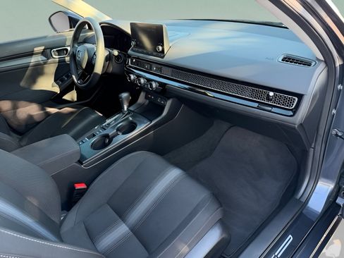 Certified 2023 Honda Civic LX image 28