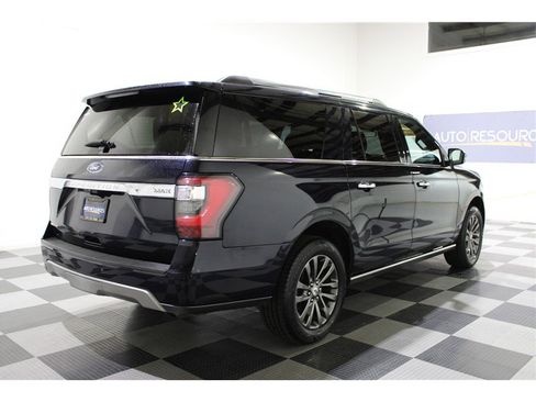 Used 2021 Ford Expedition Max Limited image 4