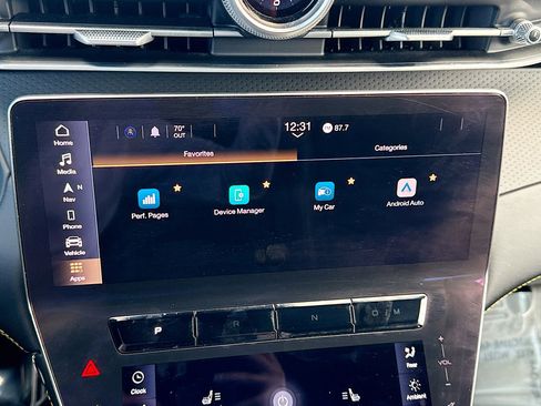 Certified 2024 Maserati Grecale Trofeo image 29