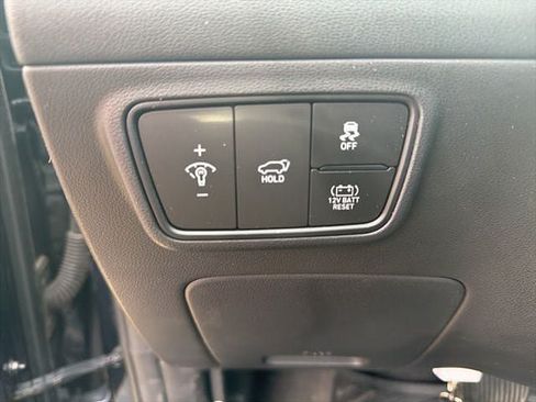 Used 2023 Hyundai Tucson Blue AWD/4WD image 5