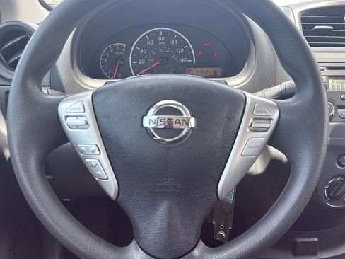 Used 2018 Nissan Versa S Plus FWD image 14