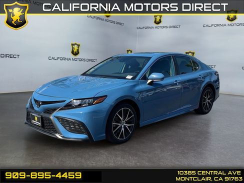 Used 2023 Toyota Camry SE w/ Convenience Package FWD image 1