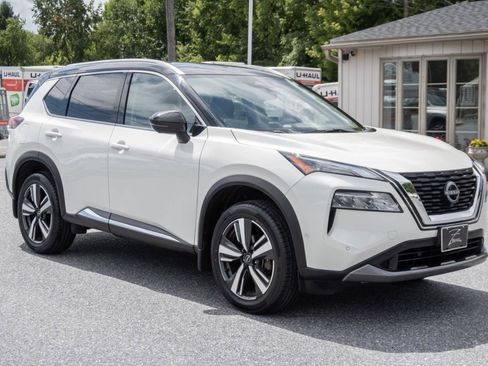 Used 2023 Nissan Rogue SL w/ SL Premium Package AWD/4WD image 4