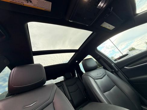 Used 2024 Cadillac XT5 Sportv w/ Technology Package AWD/4WD image 25