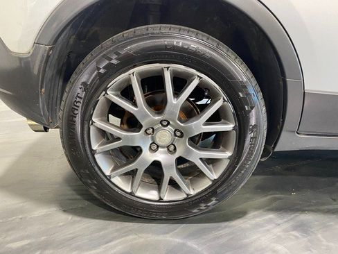 Used 2016 Buick Encore Sport Touring AWD/4WD image 9