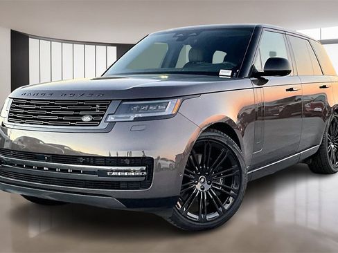 New 2025 Land Rover Range Rover SE image 1