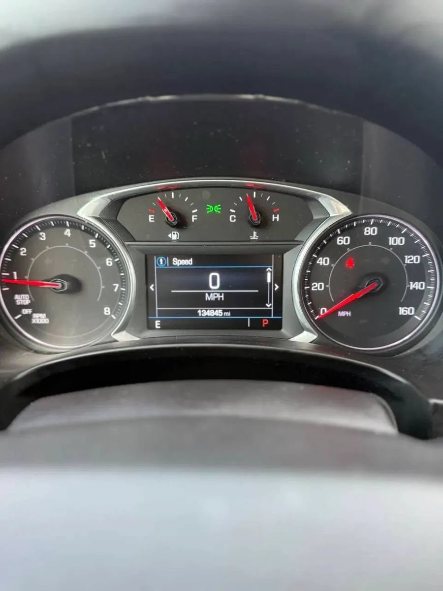 Used 2018 GMC Terrain SLE w/ Driver Convenience Package AWD/4WD image 9